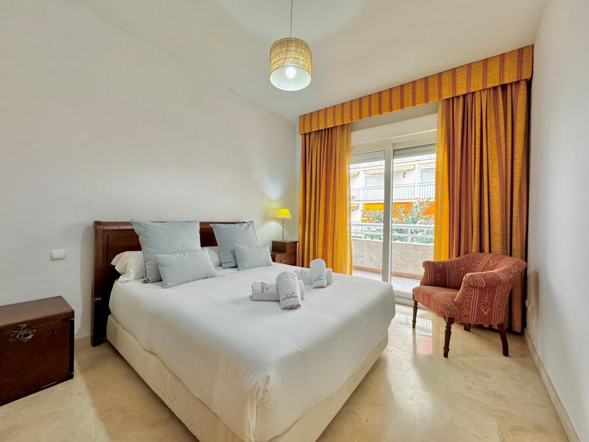 Stunning With Sea Views - Eaw Homes Apartamento Marbella