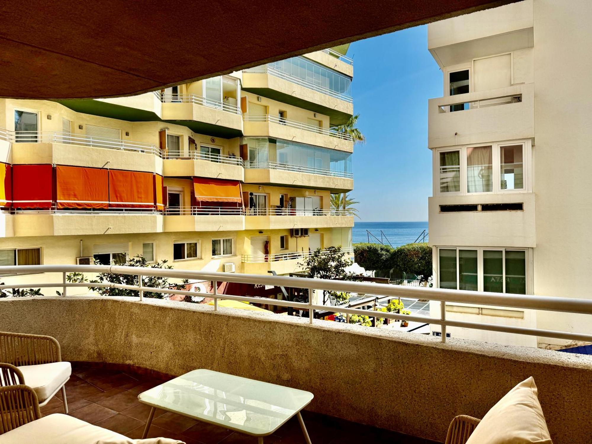Stunning With Sea Views - Eaw Homes Apartamento